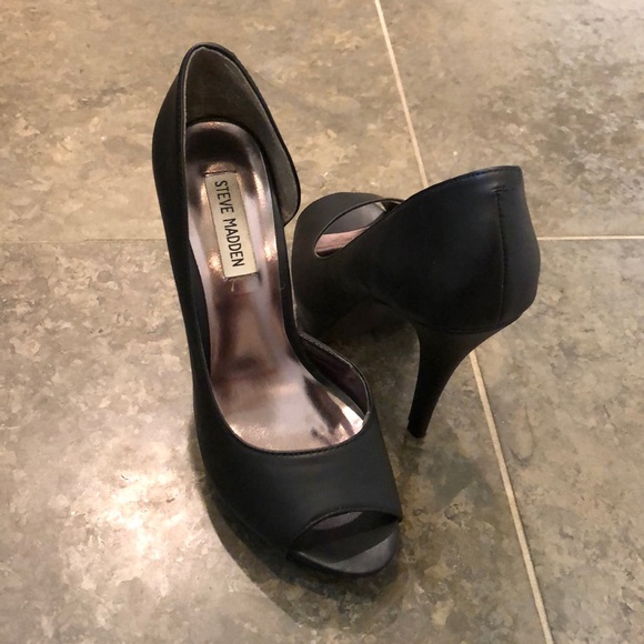 Steve Madden Open Toe Heels - Picture 3 of 4